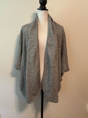 Nally & Millie Gray Open-Front Knit Shrug